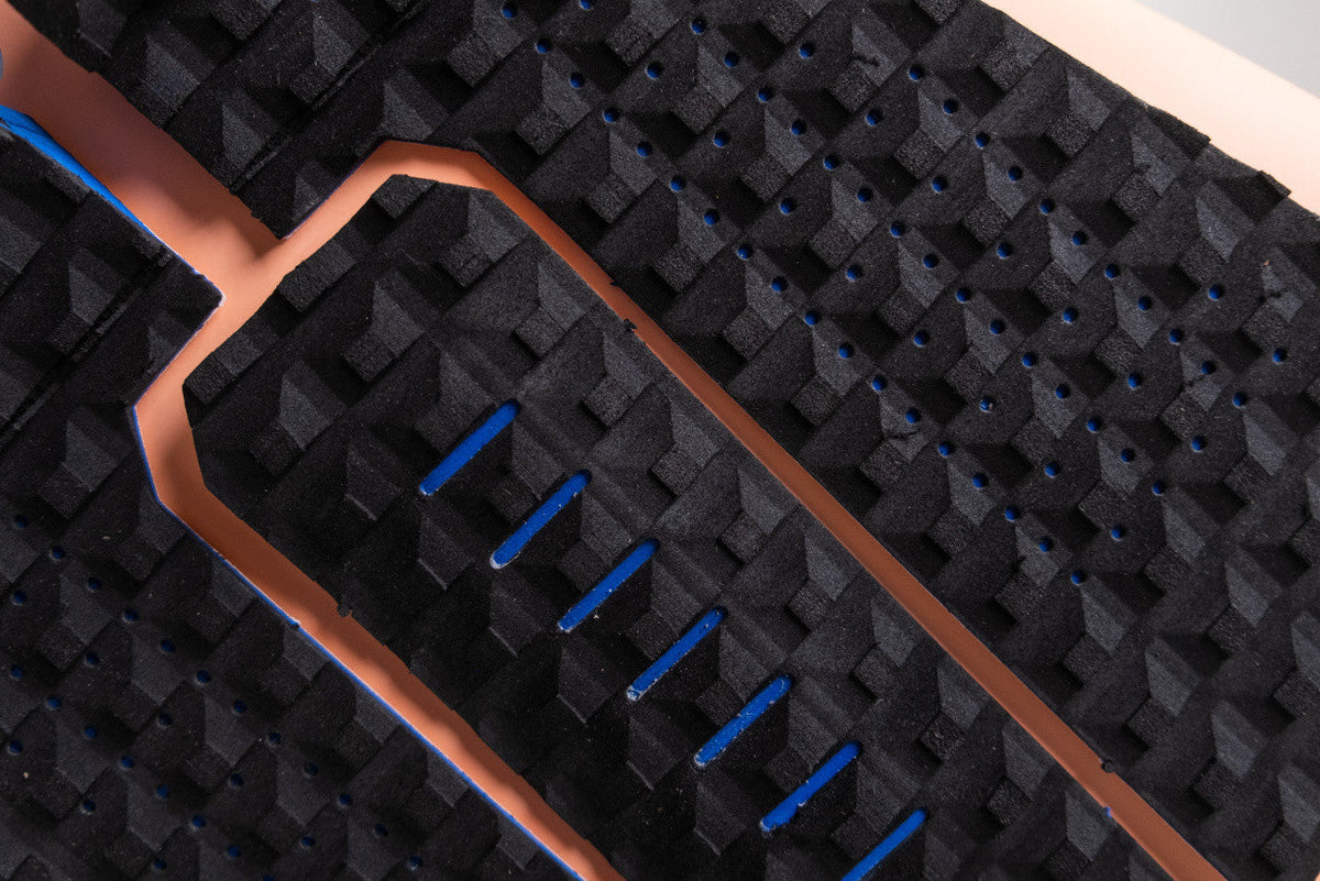 Bell Traction 3 Piece Wide Tail